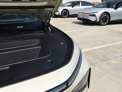 2025�� 602 ������ Max