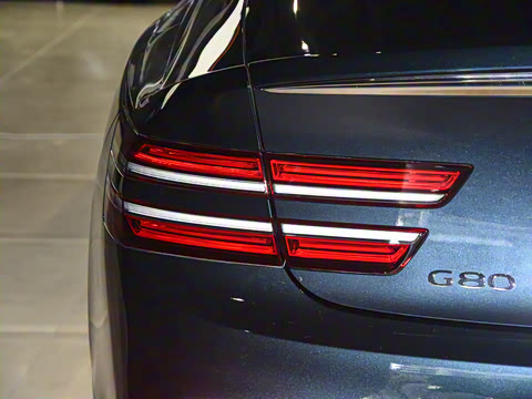 2026�� 2.5T ����������