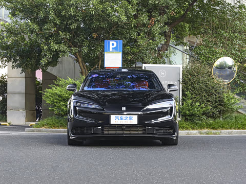 2025�� PHEV �����콢��