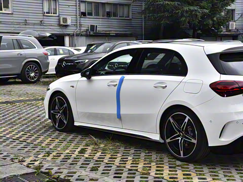 2026�� AMG A 35 4MATIC