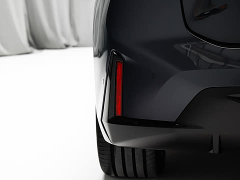 2027�� 40L