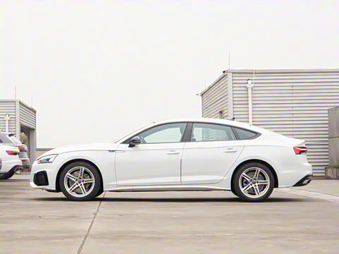 2025�� Sportback ��ذ� 40 TFSI ʱ�ж�����