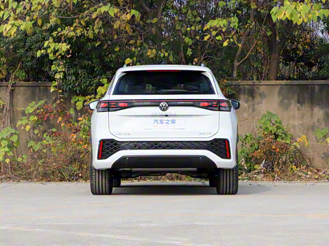 2026 ̽L 330TSI ӢCity