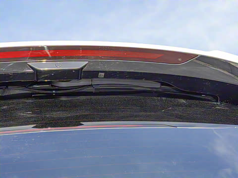 2026 DM-i 1.5T 218KM Խ