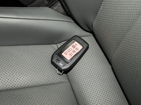 2026�� 2.0L ����������