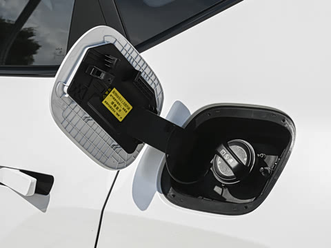 2027�� 1.5T �����