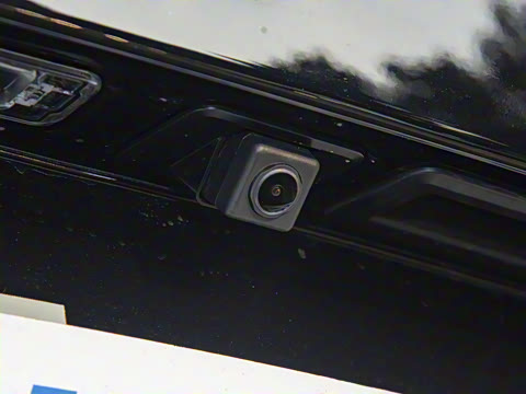 2025�� 610km PLUS