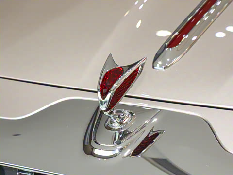 2024�� 4.0T V8��