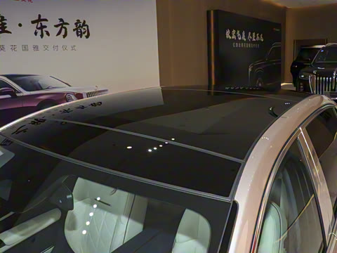 2024�� 4.0T V8��