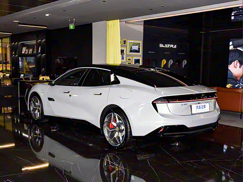 2025�� 600 ������