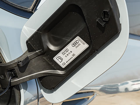 2026�� 2.0T ȼ���ǳ۰�