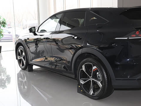 2026�� 300Ultra ��ΪǬ��ADS SE��