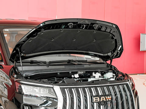 2026�� ���̰� 230����� 7��