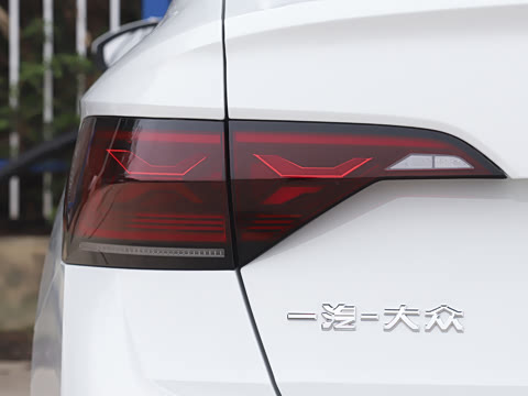 2026�� �Ŀ� 3000������ѡ�� 300TSI DSG ��Խ��