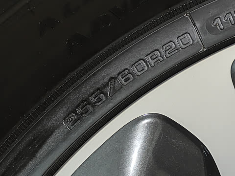 2025�� 110 3.0T P400 �����ر��