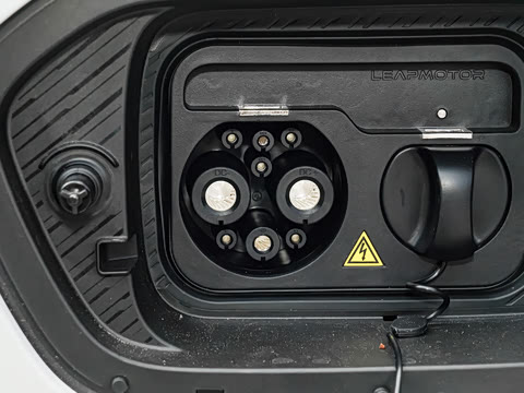 2025�� 550������