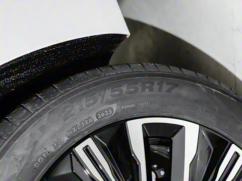 2025�� 1.5T CVT ��Ӣ��