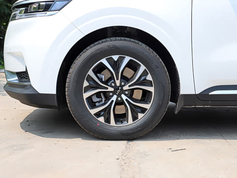 2026�� 2.0T �콢��