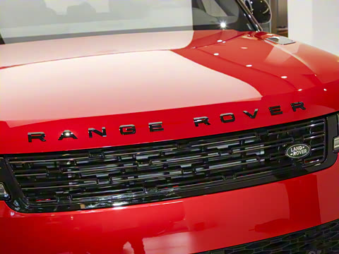 2025�� 400PS Dynamic HSE