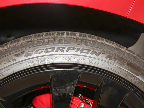 2025�� 400PS Dynamic HSE