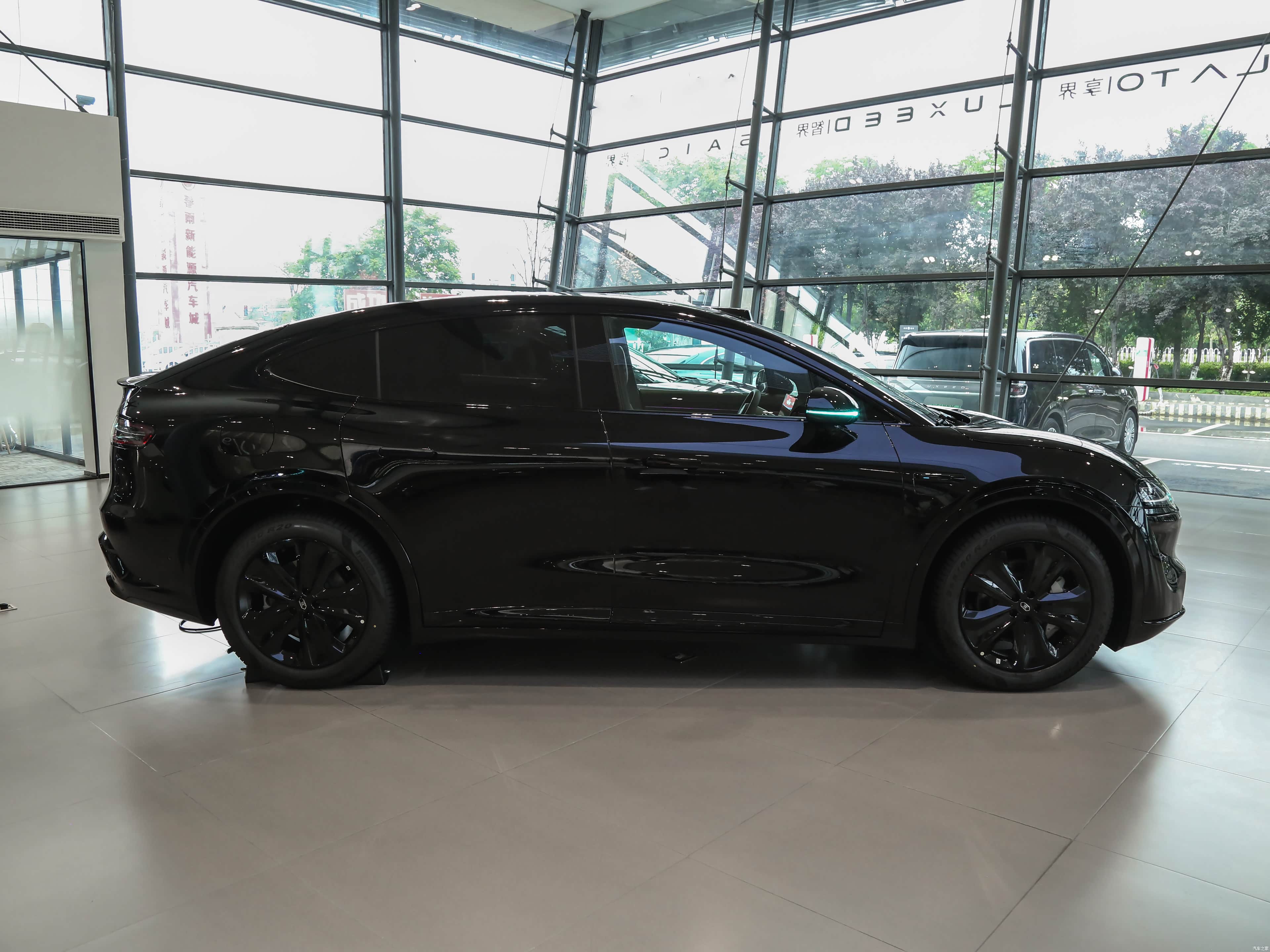 LUXEED R7, миниатюра 8