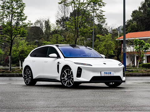 2026�� ��Ȼ�澳�� 100kWh Touring