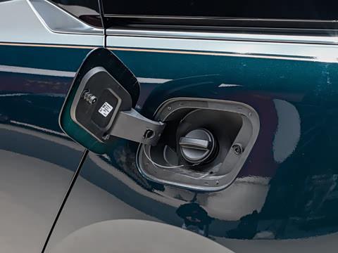 2027�� 2.0T ���������