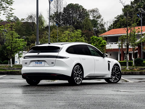 2026�� ��Ȼ�澳�� 100kWh Touring