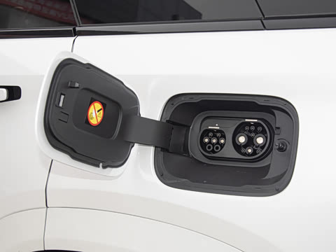 2025�� 205km Pro+��