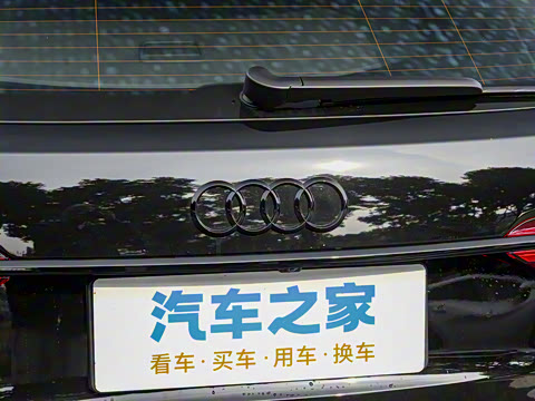 2025��  RS 6 4.0T Avant performance