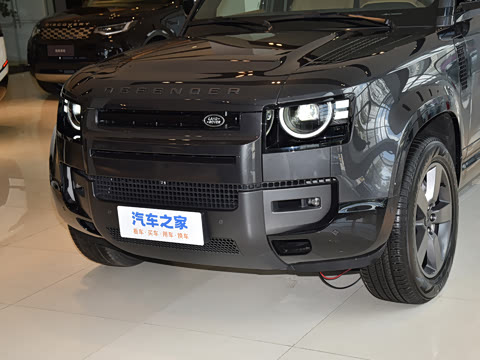 2026�� 110 3.0T P400 X-Dynamic HSE