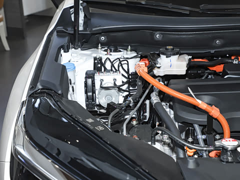 2025�� e:HEV ����������