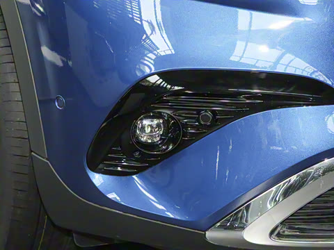 2025�� �Ŀ� GLA 220