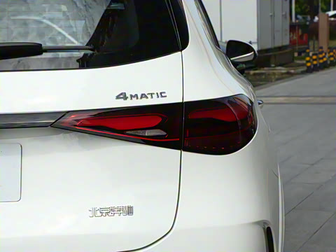 2025�� �Ŀ� GLC 300 L 4MATIC ������ 5��