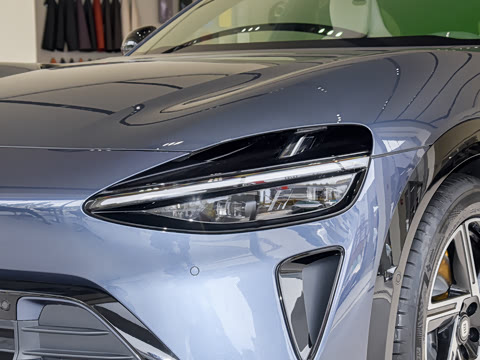 2025�� Pro��