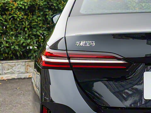 2026�� 530Li ������ M�˶���װ