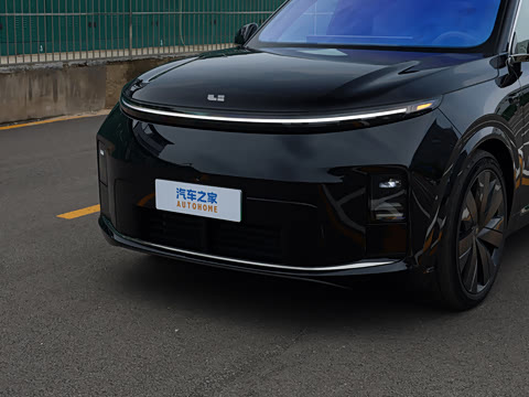 2026�� Livis