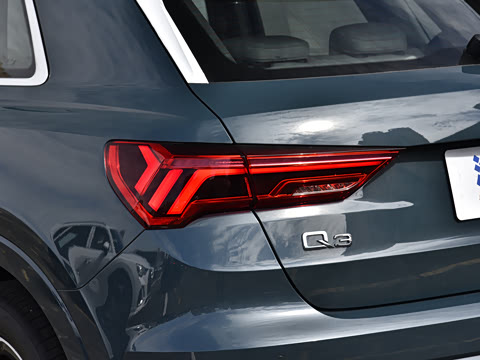 2026�� quattro 45�����ذ� 35TFSI ʱ�ж�����