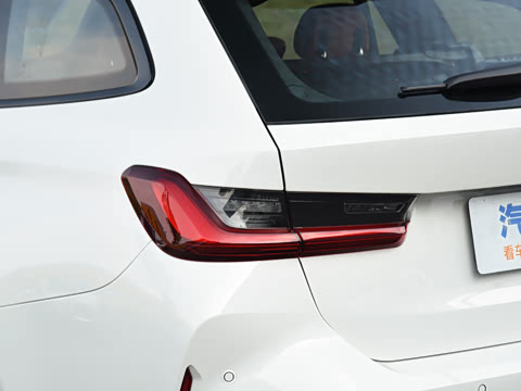 2026�� M3���а� M xDrive ������