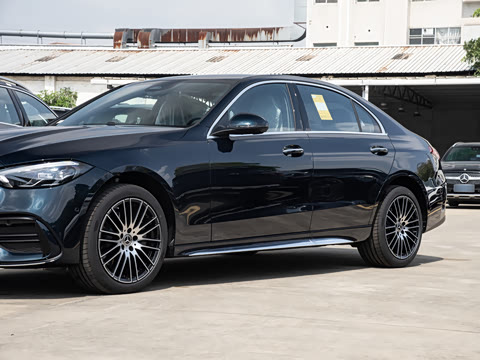 2026�� C 260 L �˶��ر��