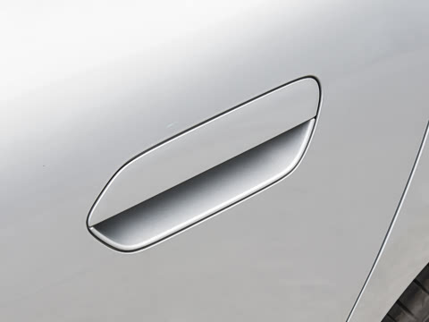 2026�� 535 MAX�����