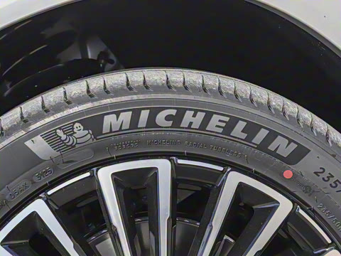 2025�� 185KM�����