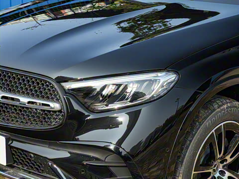 2026�� GLC 260 L 4MATIC ������