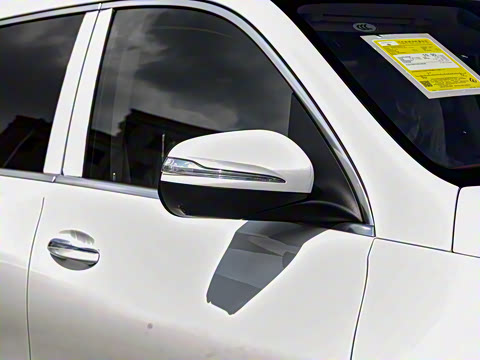 2025�� GLS 480 4MATIC