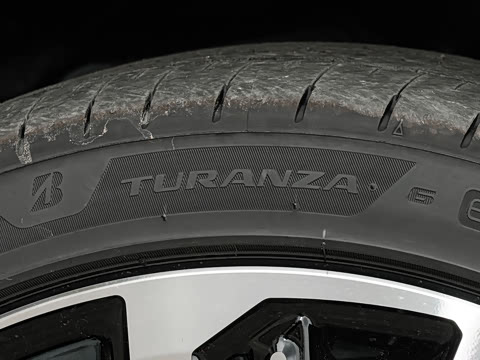 2026�� 2.0S �˶���