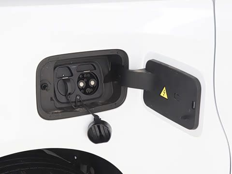 2026�� ���̰� 230������ 7��