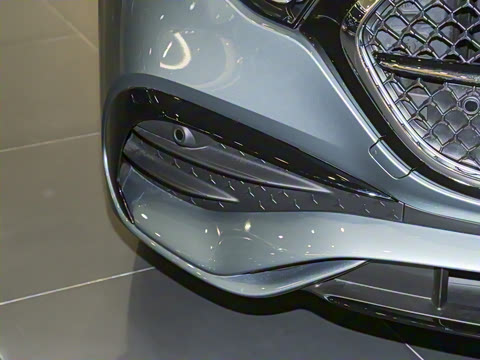 2026�� E 260 �˶���