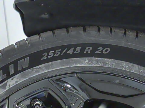 2025�� 625 ������ Max �Ƽ���