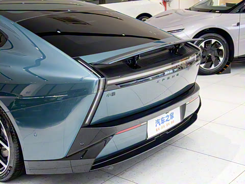 2025�� 702 ������ Ultra