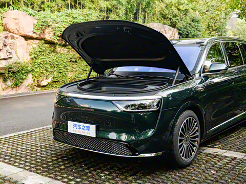 2025�� ���� Ultra ����������